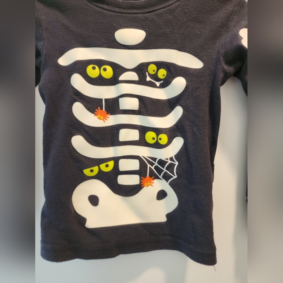 2t Carter's black skeleton Outfit pajamas Halloween Fall Mummy Spiderweb - Picture 3 of 13